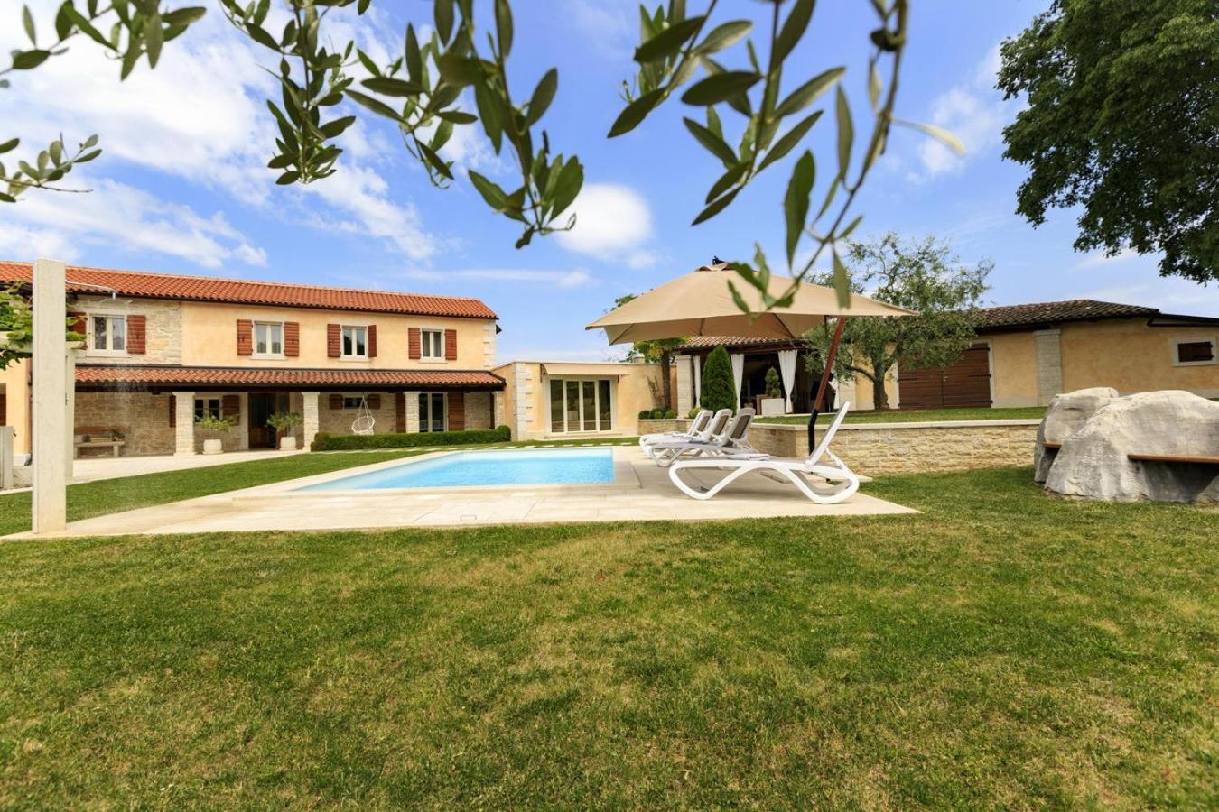פאזין Villa Viscum In Central Istria For 8 Persons With Large Garden - Pet Friendly מראה חיצוני תמונה
