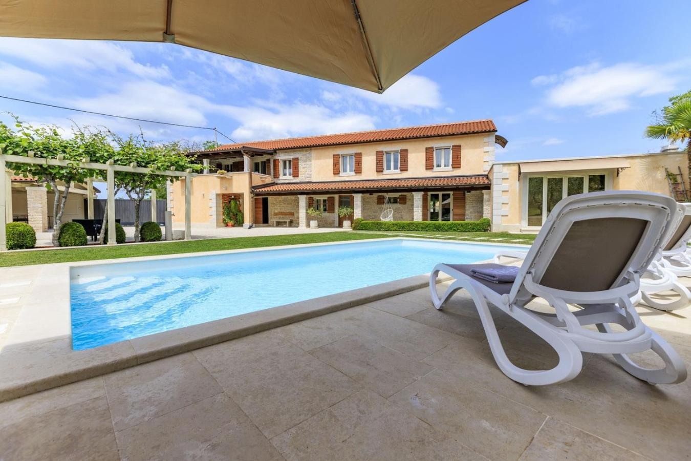 פאזין Villa Viscum In Central Istria For 8 Persons With Large Garden - Pet Friendly מראה חיצוני תמונה