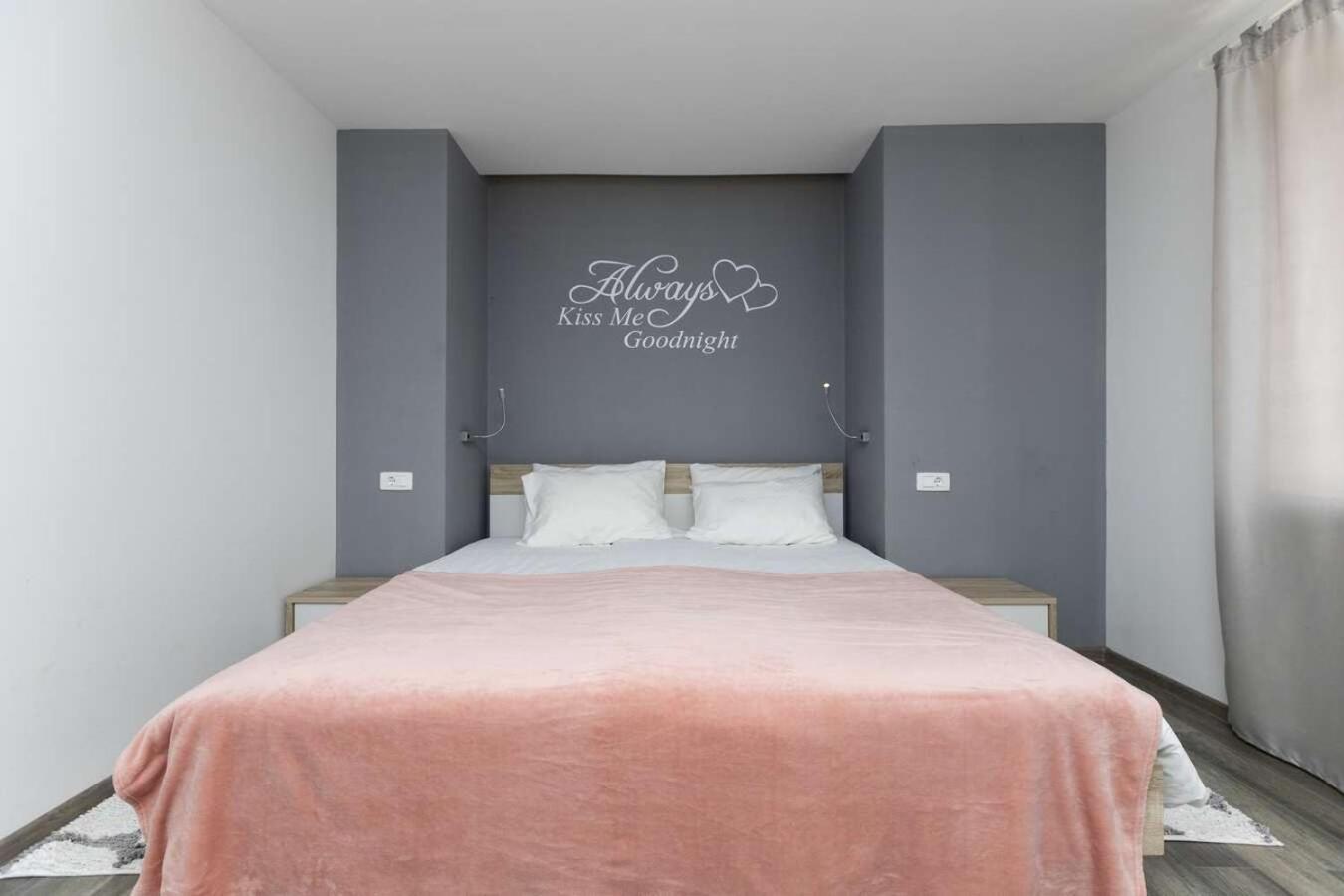 פאזין Villa Viscum In Central Istria For 8 Persons With Large Garden - Pet Friendly מראה חיצוני תמונה