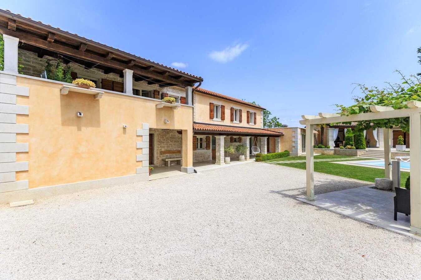 פאזין Villa Viscum In Central Istria For 8 Persons With Large Garden - Pet Friendly מראה חיצוני תמונה
